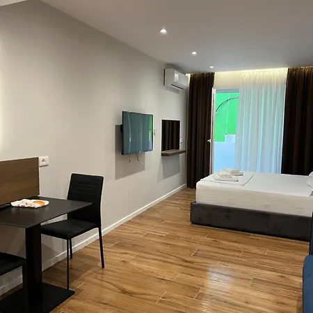 - Myslym Shyri 公寓