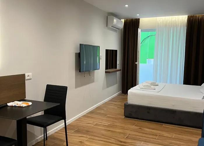 - Myslym Shyri 公寓